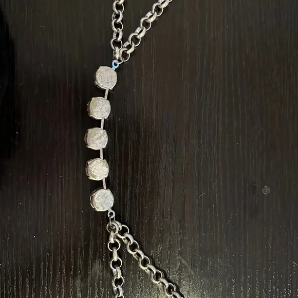 Crystal & Silver statement necklace - Picture 4 of 13